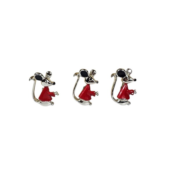 Unbranded Jewelry - Vintage 1960s 3 Mice Pin Set Brooches Mouse Red Sweaters Gold Tone Metal Kitchy